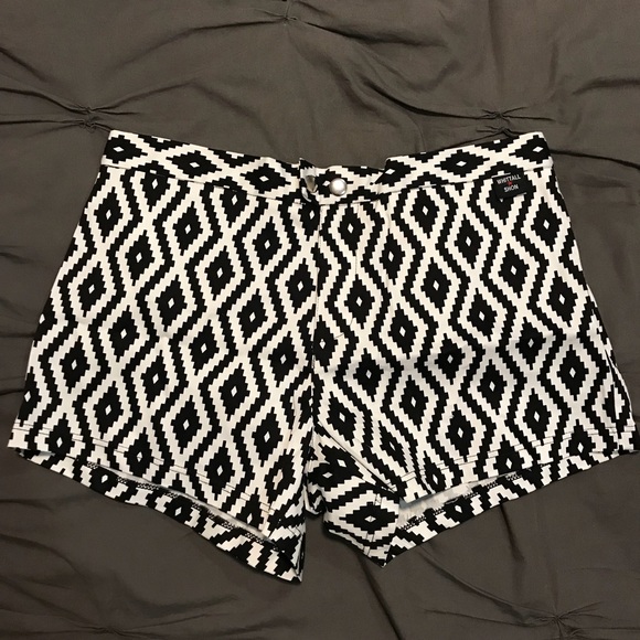 Whitall & Shon Other - Form fitting men’s swim trunks.